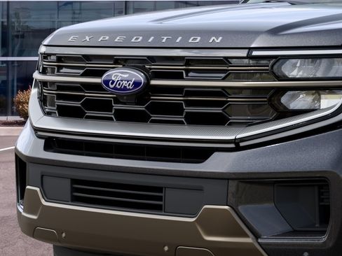 New 2027 Ford Expedition King Ranch RWD image 19
