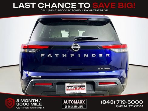 Used 2023 Nissan Pathfinder SV AWD/4WD image 6