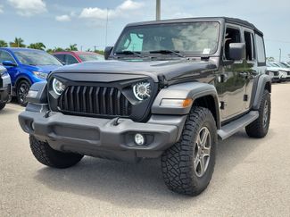 Used 2019 Jeep Wrangler Unlimited Sport S AWD/4WD video 3
