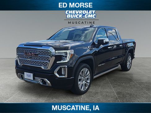Used 2022 GMC Sierra 1500 Denali w/ Denali Premium Package AWD/4WD image 1