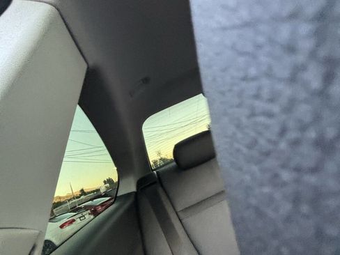 Used 2008 BMW 335i Coupe image 23