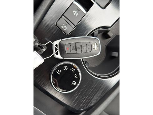 New 2026 Nissan Rogue SV image 37