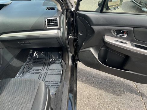Used 2016 Subaru Impreza 2.0i Premium AWD/4WD image 27