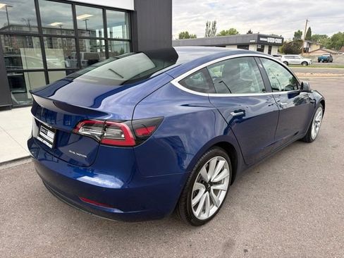 Used 2019 Tesla Model 3 Long Range AWD/4WD image 8