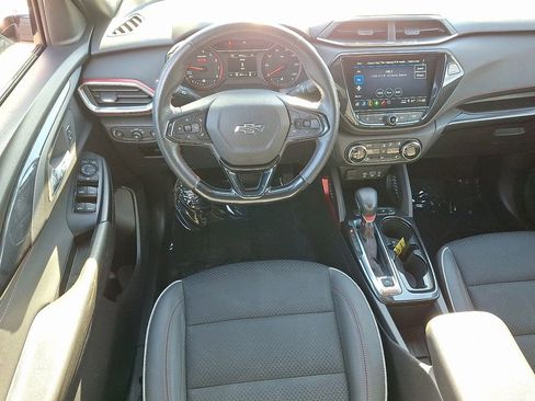 Used 2023 Chevrolet TrailBlazer RS w/ Convenience Package image 11