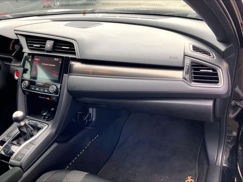 Used 2018 Honda Civic Si image 16