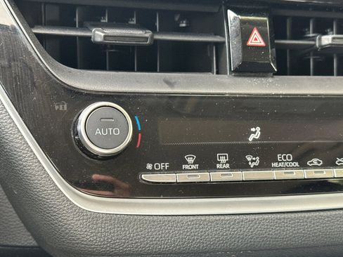 Certified 2024 Toyota Corolla LE FWD image 29