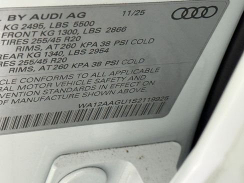 New 2025 Audi Q5 Premium Plus image 23