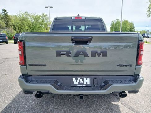 New 2026 RAM 1500 Big Horn AWD/4WD image 4