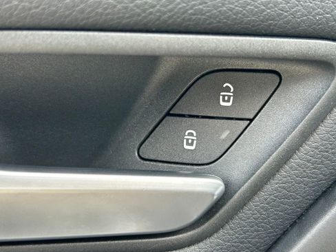Used 2025 Mercedes-Benz CLA 250 4MATIC image 23