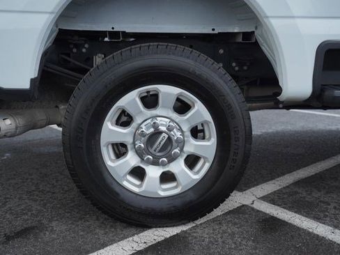 Used 2023 Ford F250 XLT w/ FX4 Off-Road Package image 34