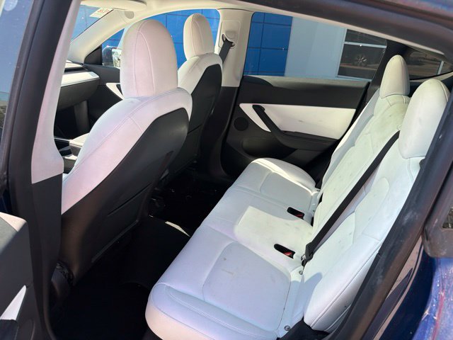 Used 2022 Tesla Model Y Long Range AWD/4WD image 13