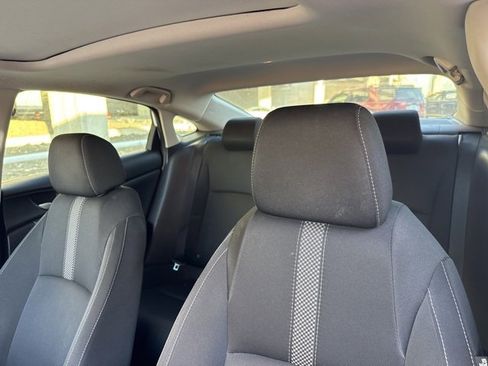 Used 2020 Honda Civic EX image 7