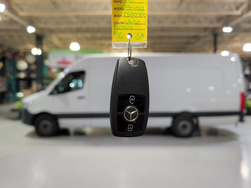 Used 2026 Mercedes-Benz Sprinter 2500 image 4