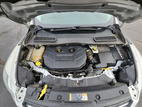 Used 2016 Ford Escape SE image 21