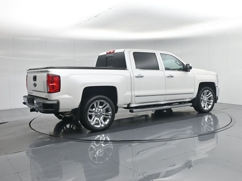 Used 2016 Chevrolet Silverado 1500 LTZ w/ LTZ Plus Package image 28