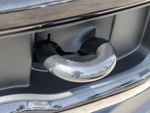 Used 2023 Ford F250 Lariat w/ Black Appearance Package image 51