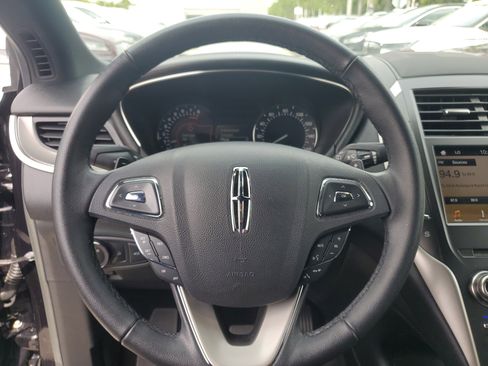 Used 2019 Lincoln MKC Premiere image 20