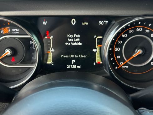 Used 2023 Jeep Wrangler Unlimited Sport AWD/4WD image 19