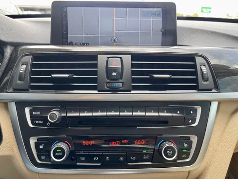 Used 2015 BMW 328i Gran Turismo xDrive image 15