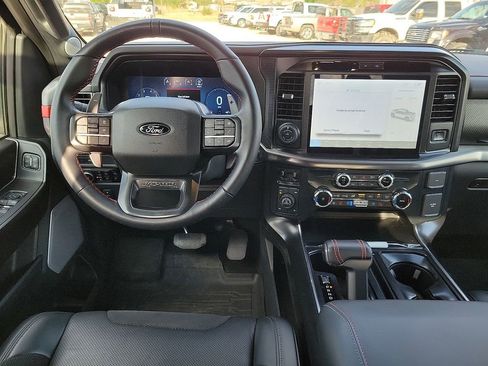 Used 2025 Ford F150 Raptor AWD/4WD image 17