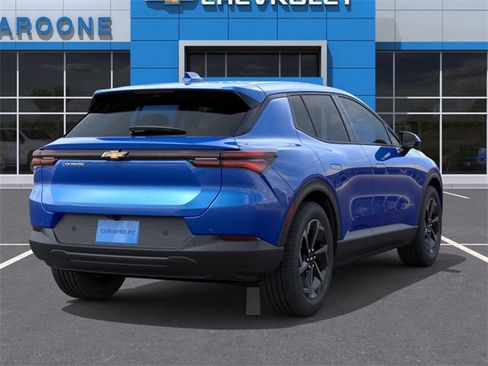 New 2026 Chevrolet Equinox EV LT image 4