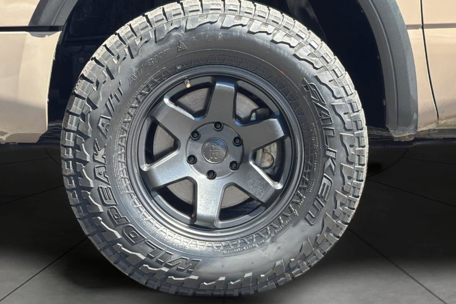Used 2021 Nissan Titan PRO-4X w/ Off Road Protection Package AWD/4WD image 11