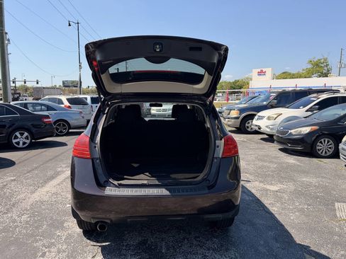 Used 2013 Nissan Rogue SV image 10