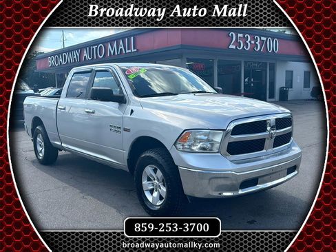 Used 2018 RAM 1500 Classic SLT image 1