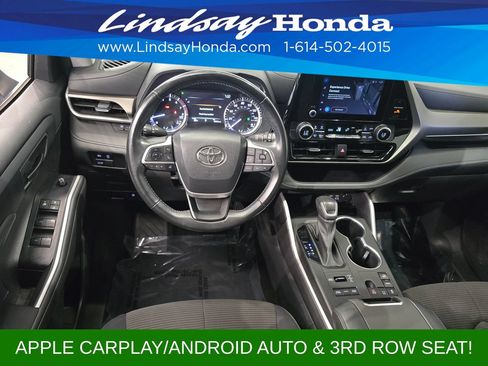 Used 2023 Toyota Highlander LE AWD/4WD image 13