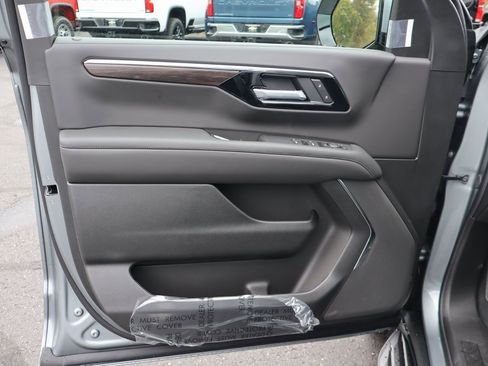 New 2026 Chevrolet Suburban LS w/ LPO, Dark Essentials Package image 3