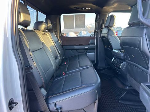 Used 2022 Ford F150 Lariat w/ Max Trailer Tow Package image 12