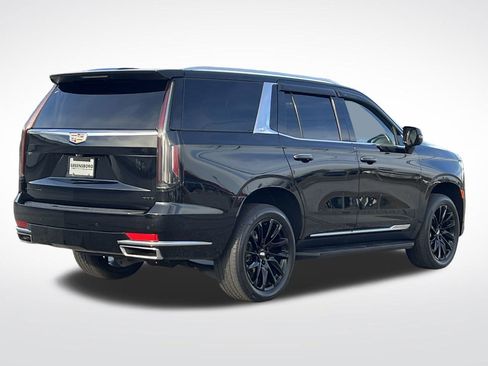 Used 2021 Cadillac Escalade Premium Luxury image 43
