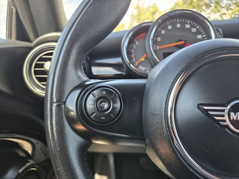 Used 2019 MINI Cooper Convertible FWD image 18