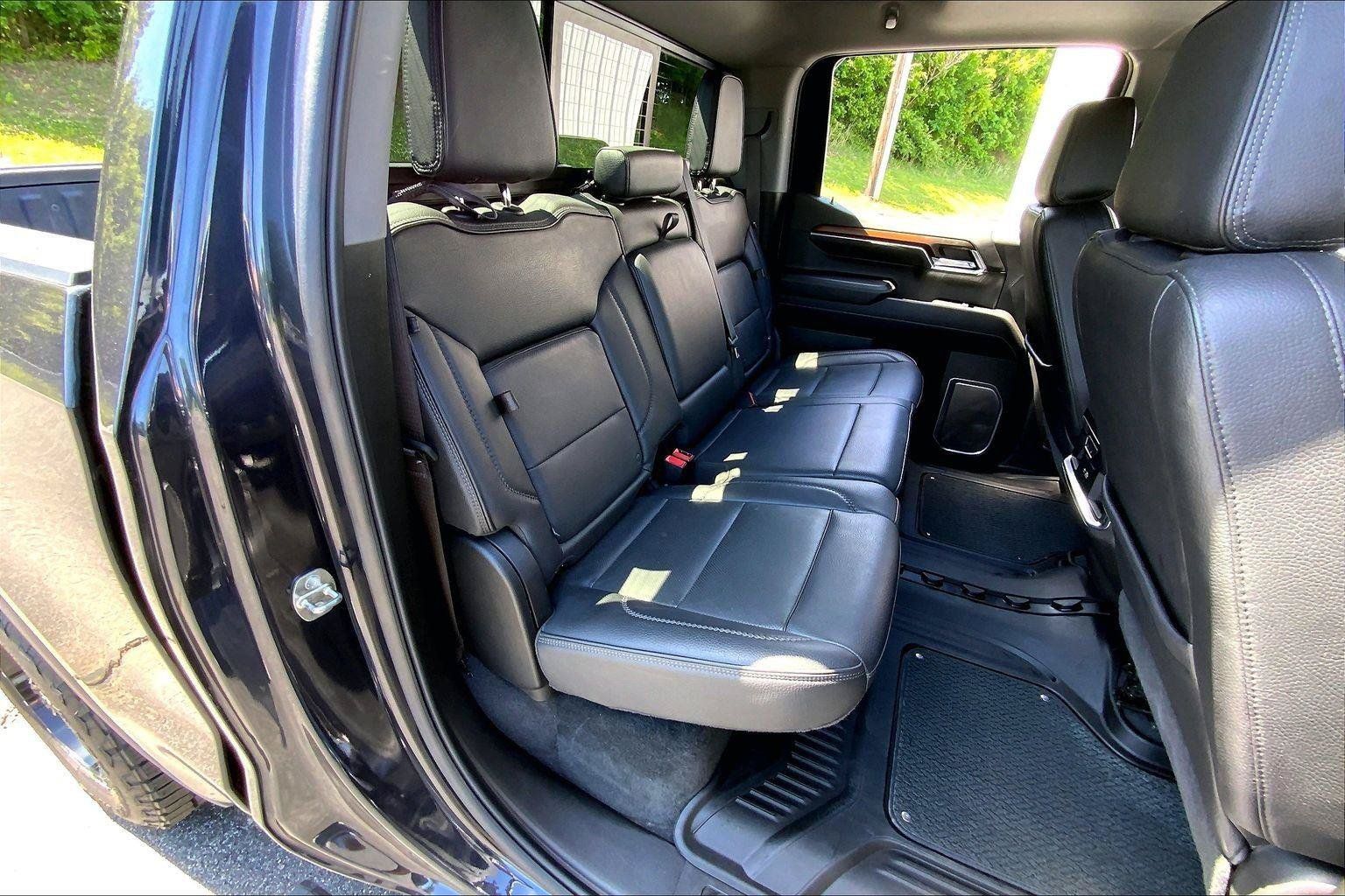 Used 2024 GMC Sierra 1500 Denali AWD/4WD image 26