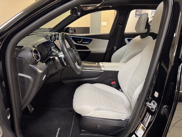 Used 2023 Mercedes-Benz GLC 300 w/ AMG Line image 8