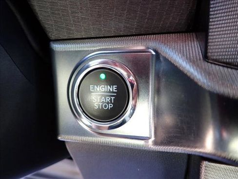 Used 2022 Ford F150 Platinum w/ Equipment Group 701A High image 26