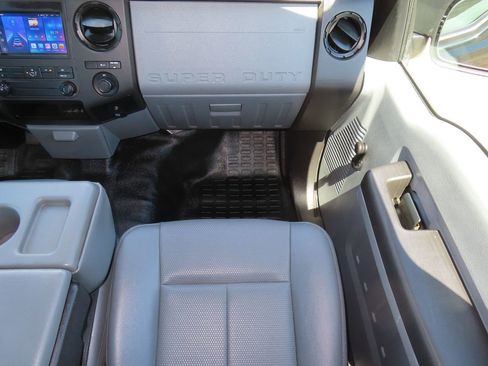 Used 2015 Ford F250 XL RWD image 21