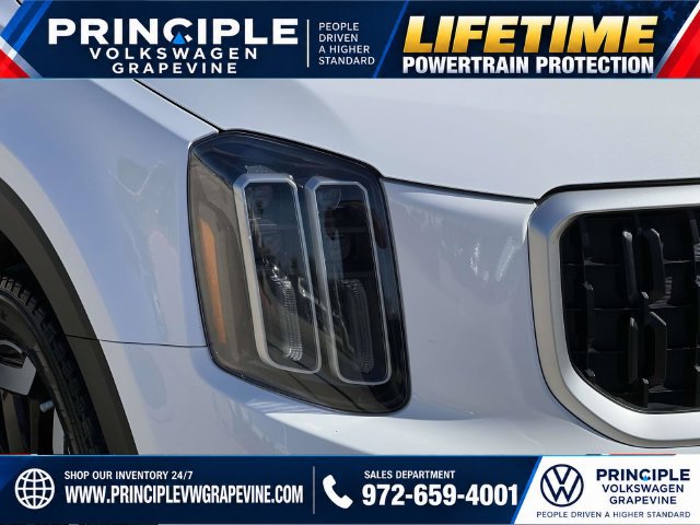 Used 2024 Kia Telluride EX w/ EX Captain's Chair Package FWD image 7