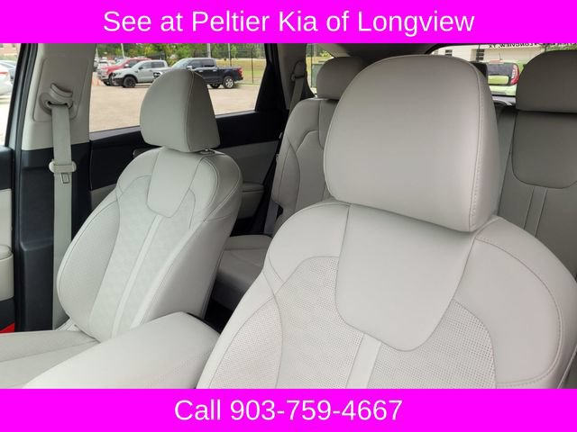 Used 2025 Kia Sorento S FWD image 17