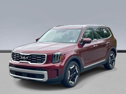 Used 2023 Kia Telluride S