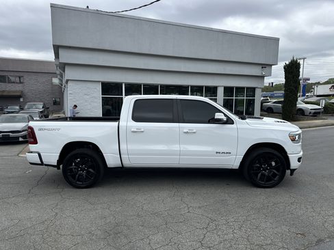 Used 2023 RAM 1500 Laramie image 10
