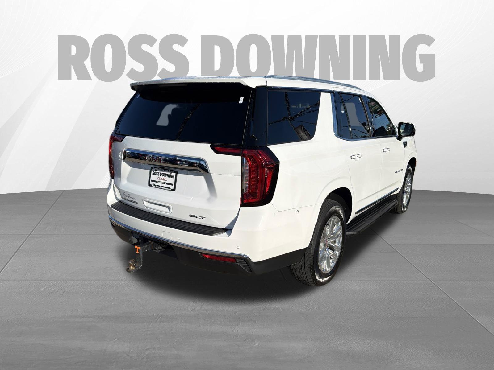 Used 2023 GMC Yukon SLT w/ SLT Premium Package RWD image 4