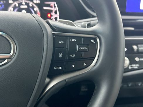 Used 2025 Lexus ES 350 w/ Premium Package FWD image 26