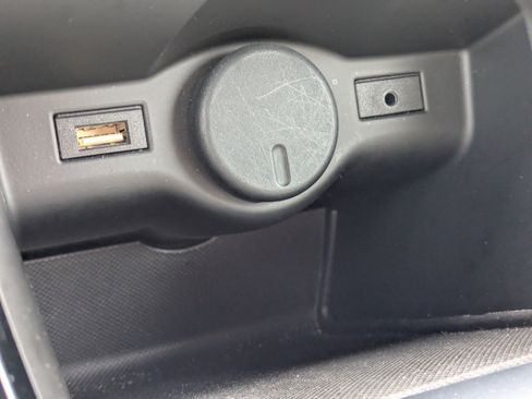 Used 2017 Buick Cascada Premium image 25