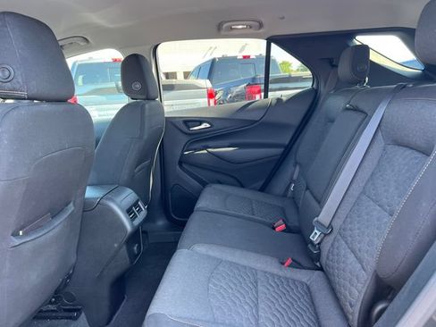 Used 2018 Chevrolet Equinox LT AWD/4WD image 12