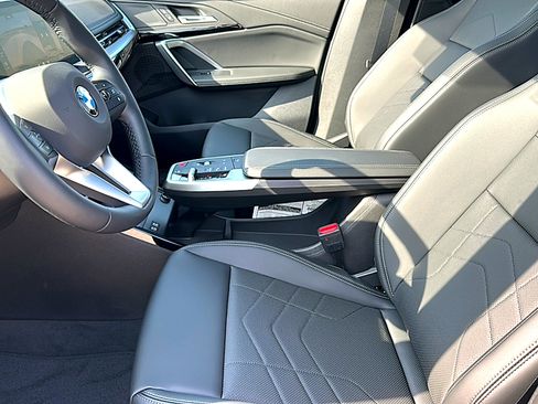 New 2026 BMW X1 xDrive28i w/ Technology Package AWD/4WD image 10