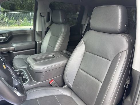 Used 2022 Chevrolet Silverado 1500 LTZ w/ Technology Package AWD/4WD image 10