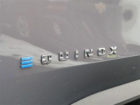 New 2026 Chevrolet Equinox EV LT image 31