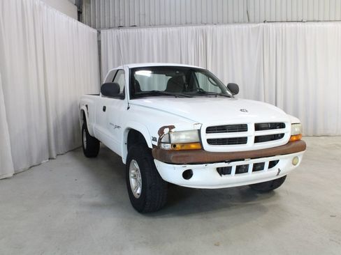 Used 2000 Dodge Dakota 4x4 Club Cab image 32